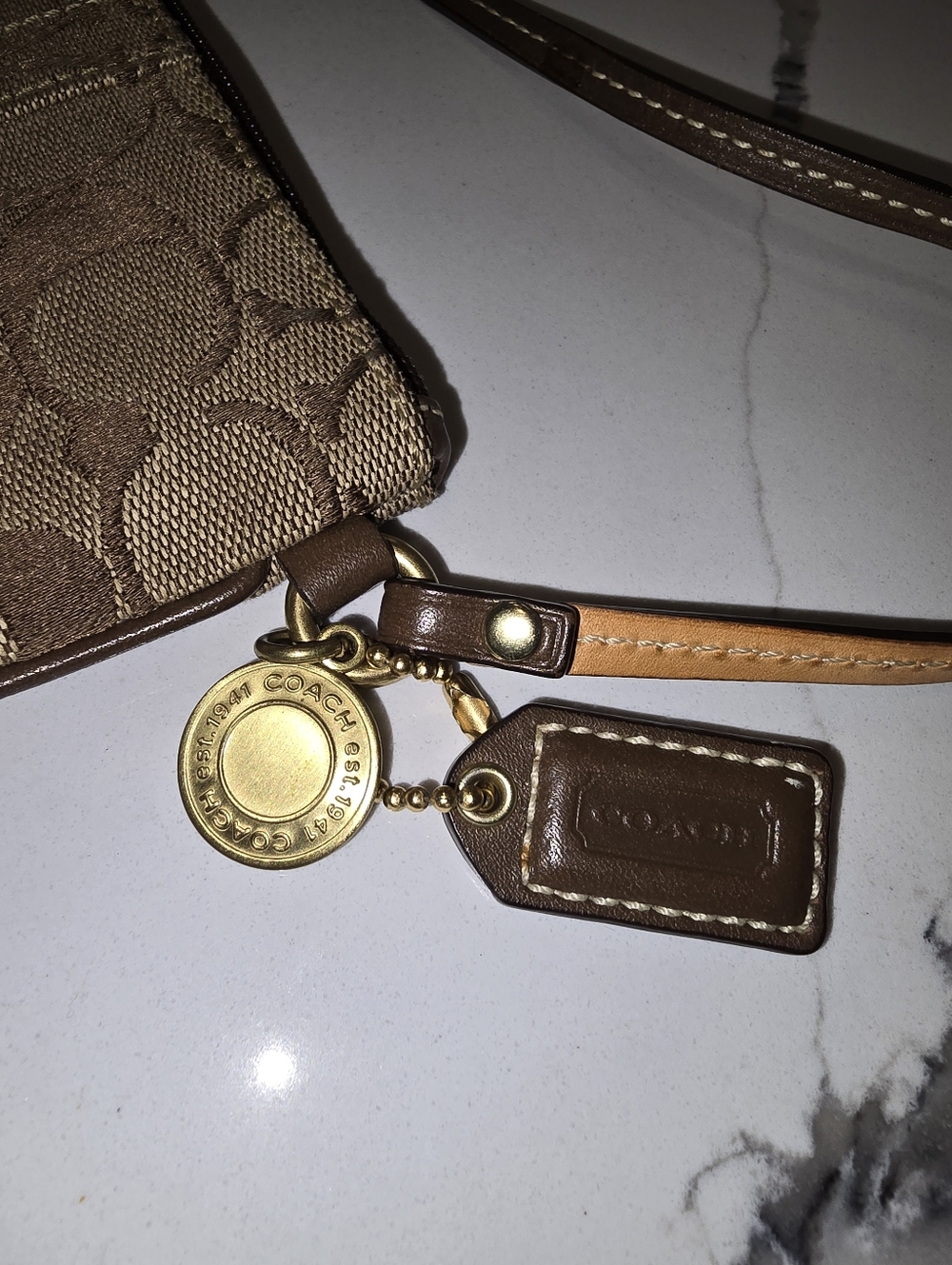 Coach Signature C Jacquard Wine Khaki Brown Satin Border Wristlet Zip  #40028 - Picture 3 of 4